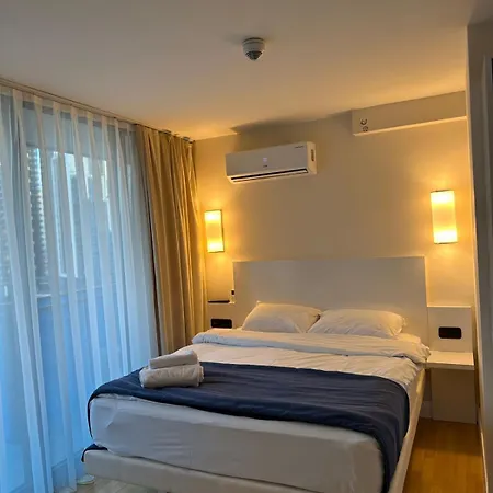 Hotel Orbi Cyti Sea View Батуми Экстерьер фото