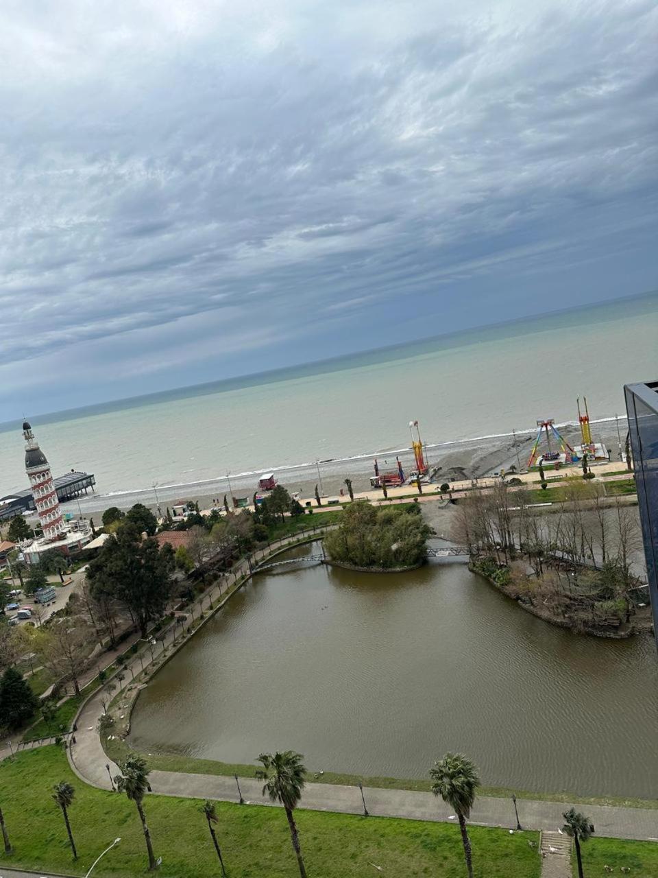 Orbi Cyti Sea View *